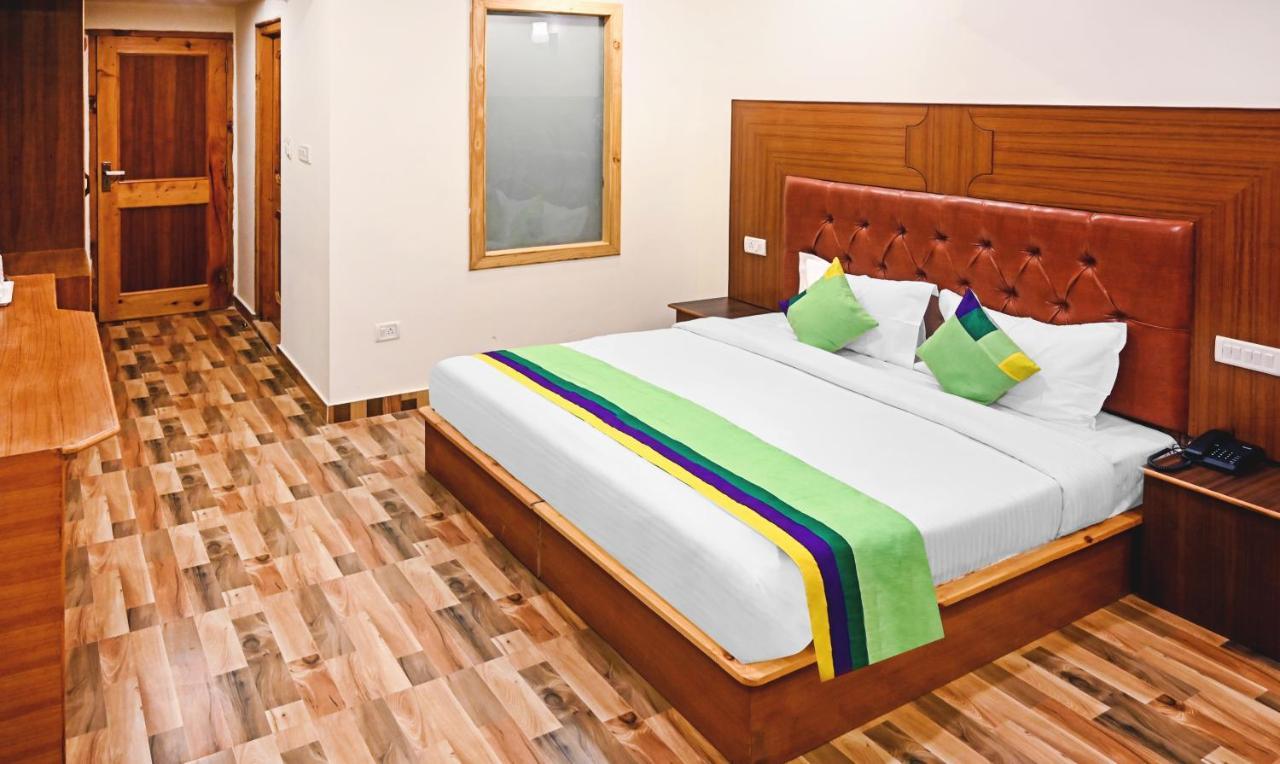 Treebo Dev With Valley View, Mall Road Manali  Luaran gambar