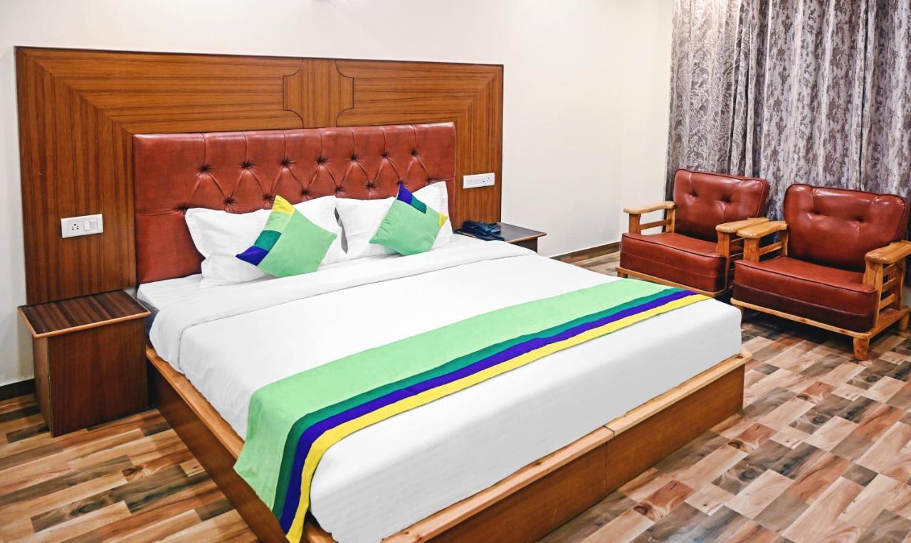 Treebo Dev With Valley View, Mall Road Manali  Luaran gambar