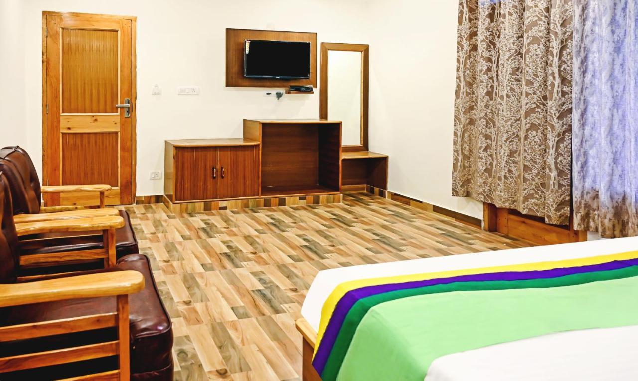 Treebo Dev With Valley View, Mall Road Manali  Luaran gambar